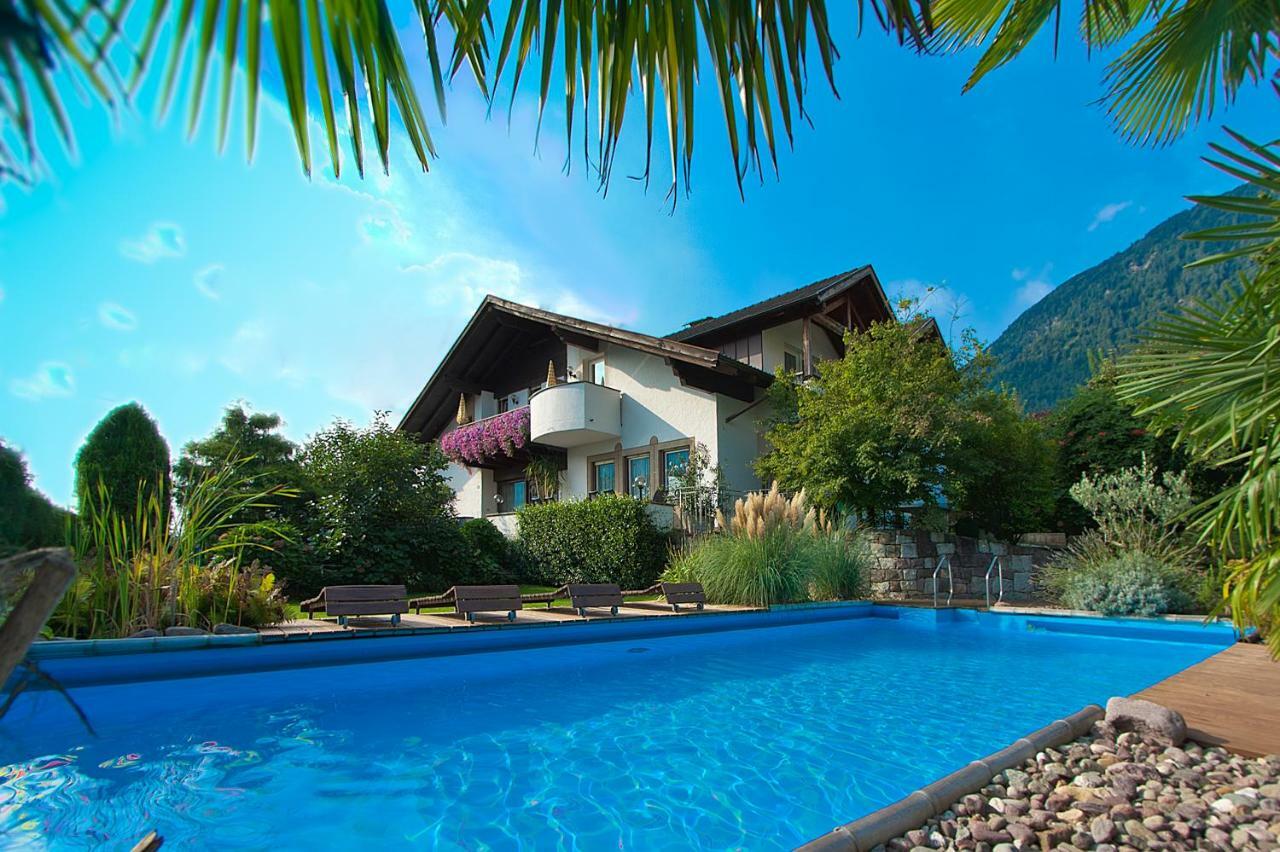 Guesthouse Christine Marlengo Exteriér fotografie